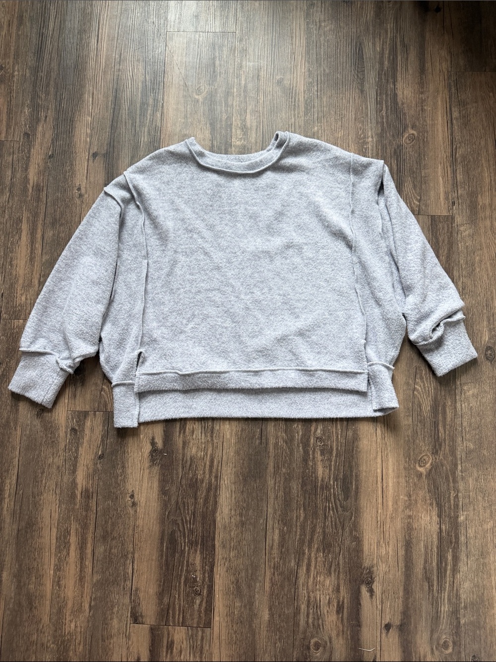 Zenana Outfitters Light Heather Gray Crewneck Pullover